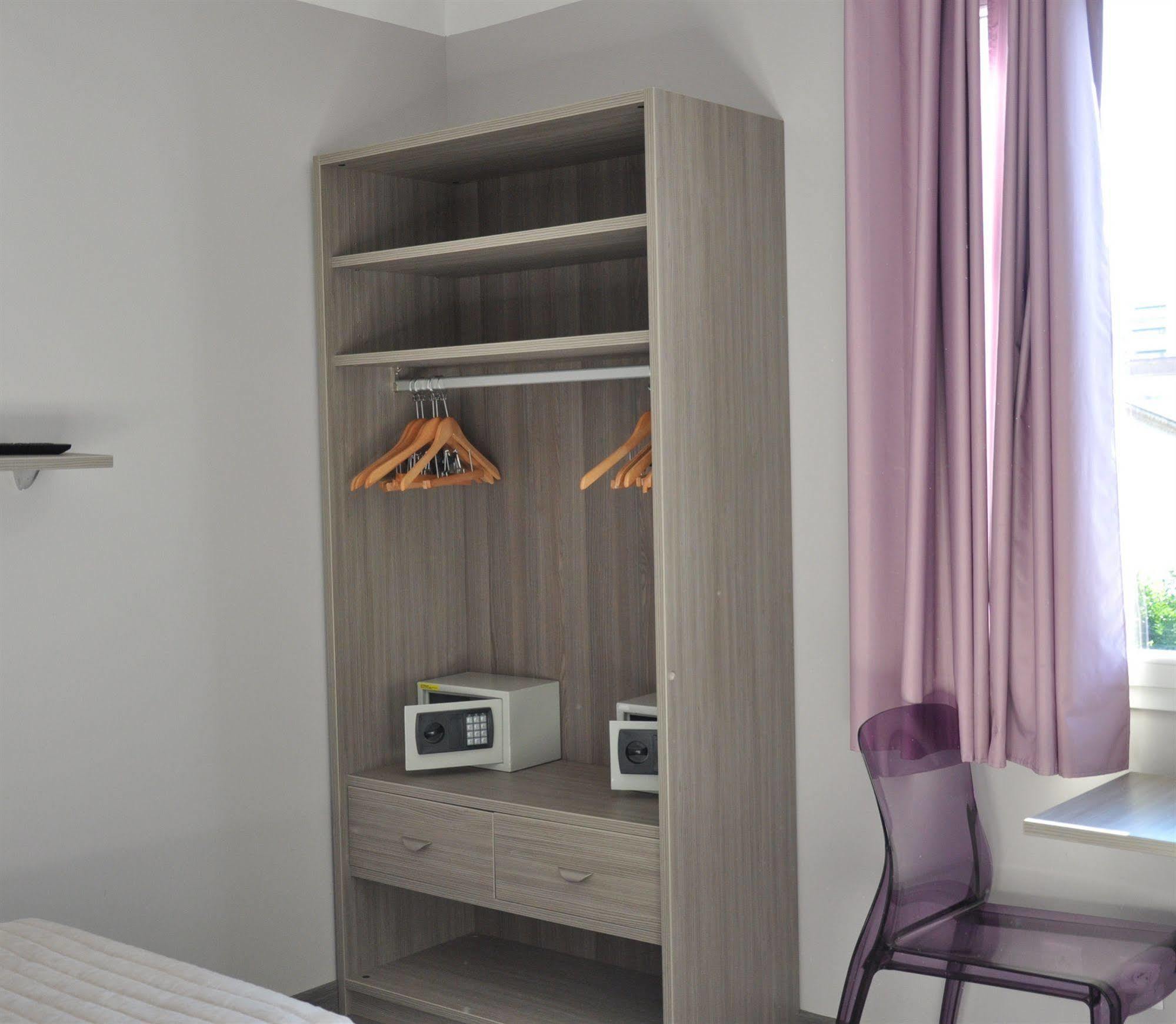 ז'ואן-לה-פינס Residence Aragon מראה חיצוני תמונה